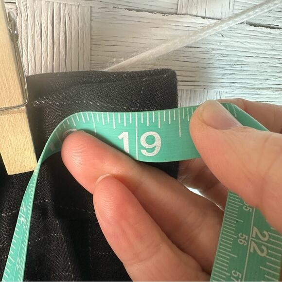 Lane Bryant trouser, black light gray plaid pockets, career evening plus size - Picture 6 of 9